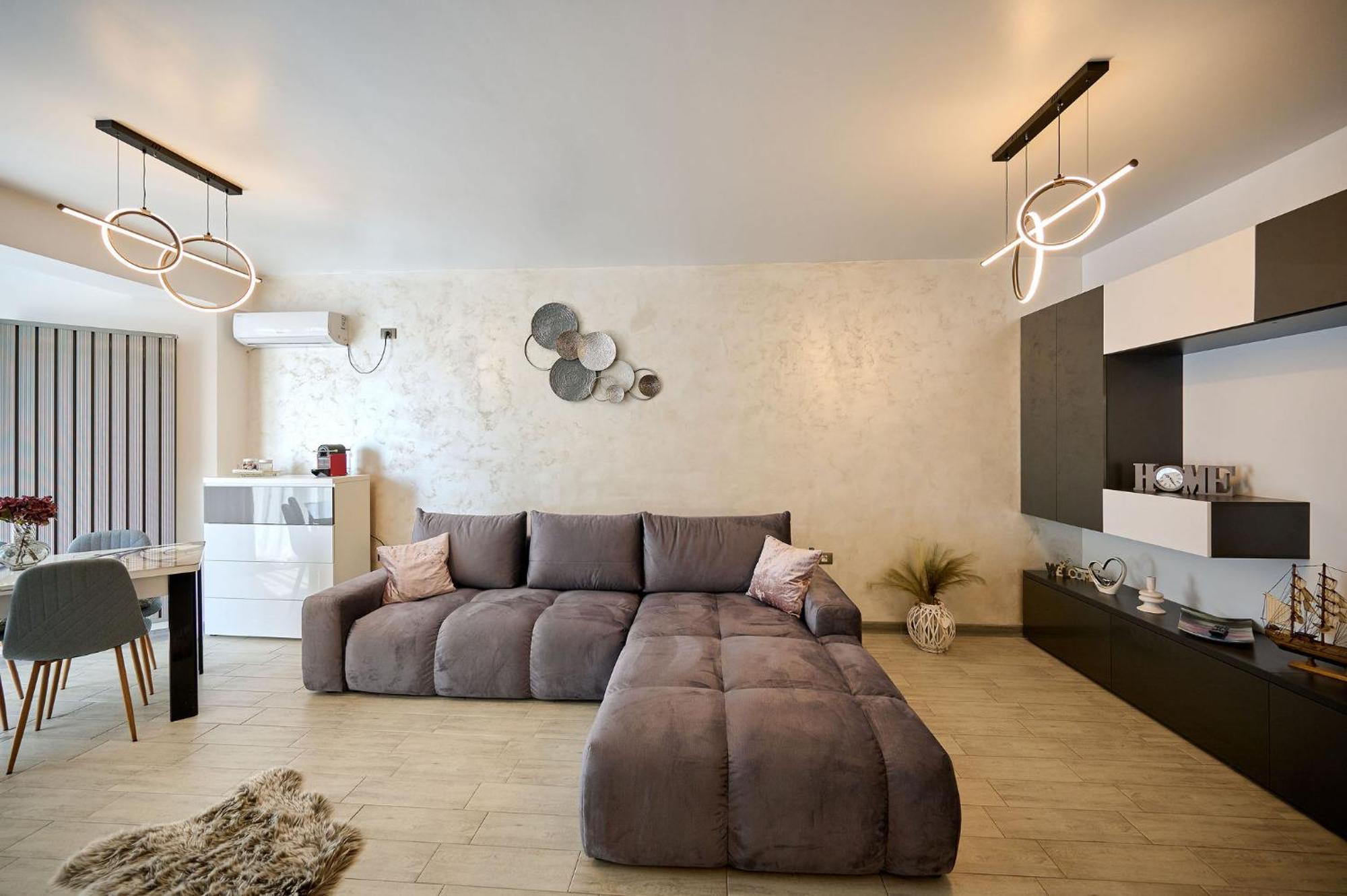 Maya Apartment- Spa N Pools Beach Resort Mamaia Luaran gambar